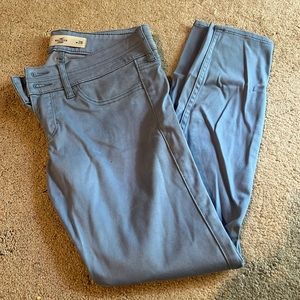 Cropped Hollister pants